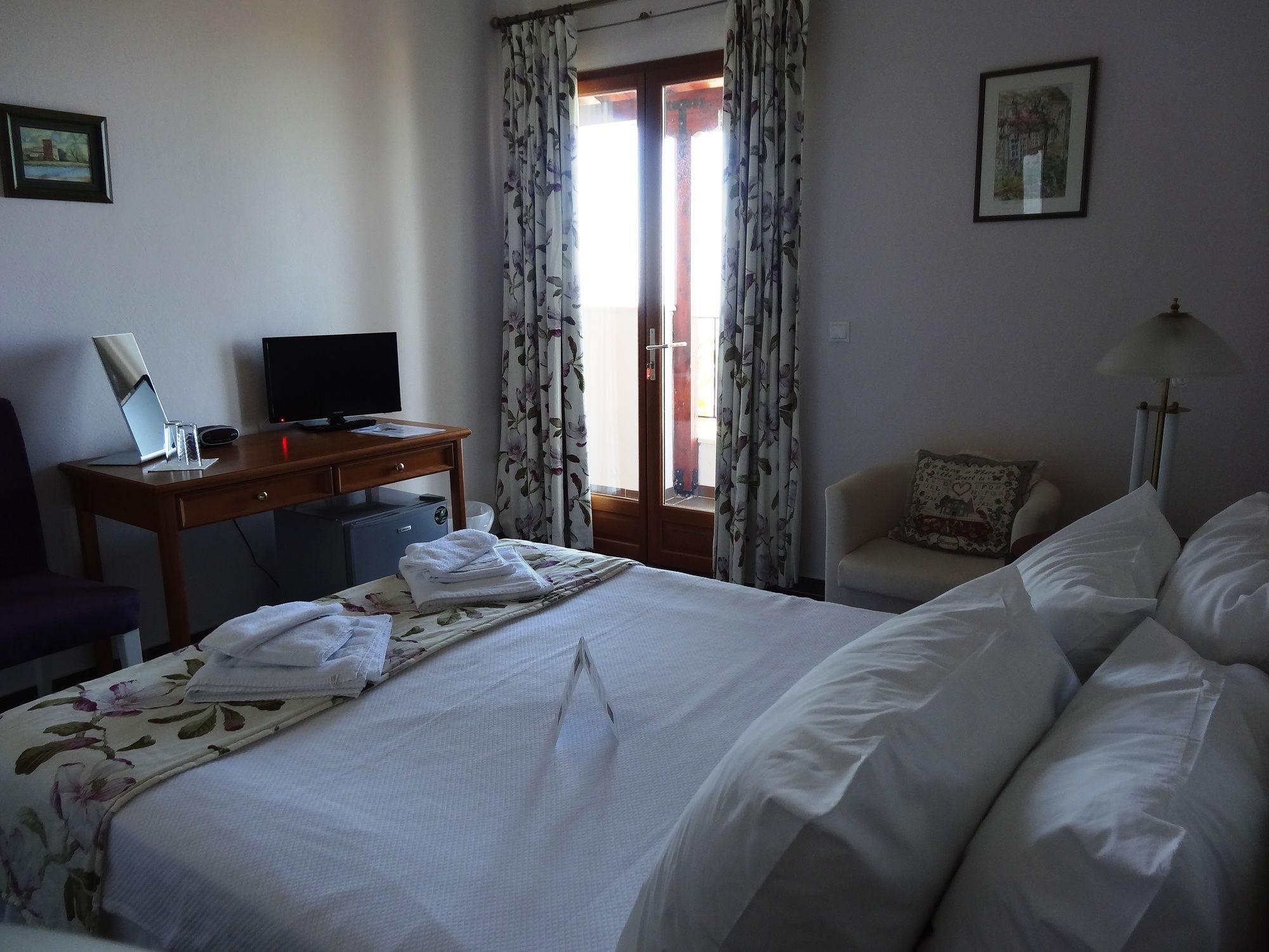 Lagou Raxi Country Hotel Лафкос Екстер'єр фото